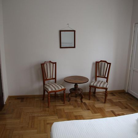 Merabi Guest House Makhinjauri Luaran gambar